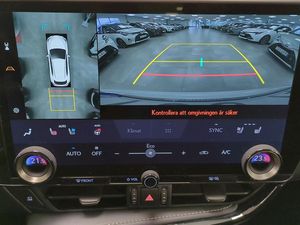 Lexus NX bild 12