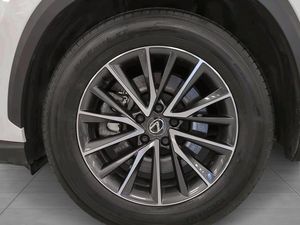 Lexus NX bild 16