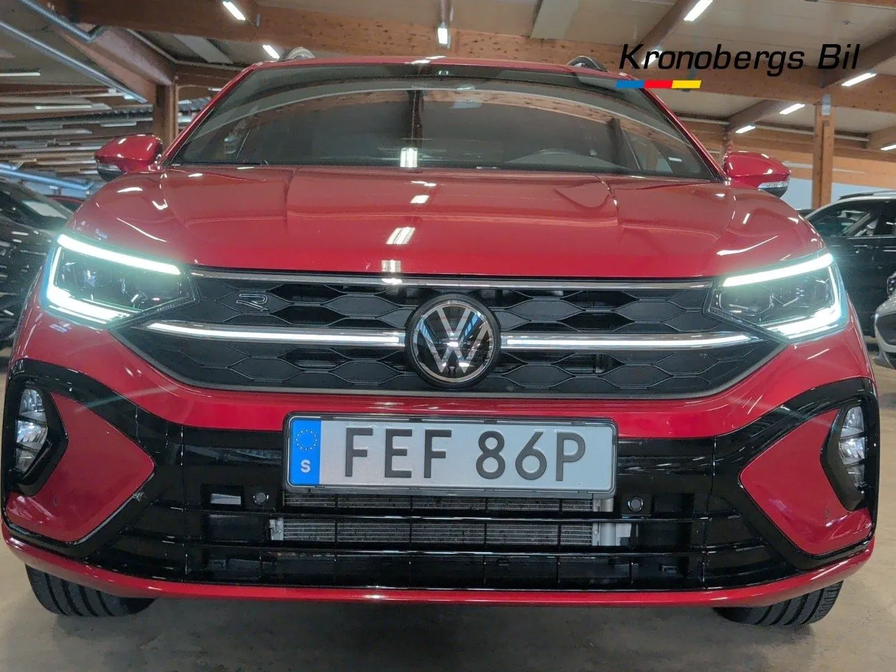 Vehicle image 18