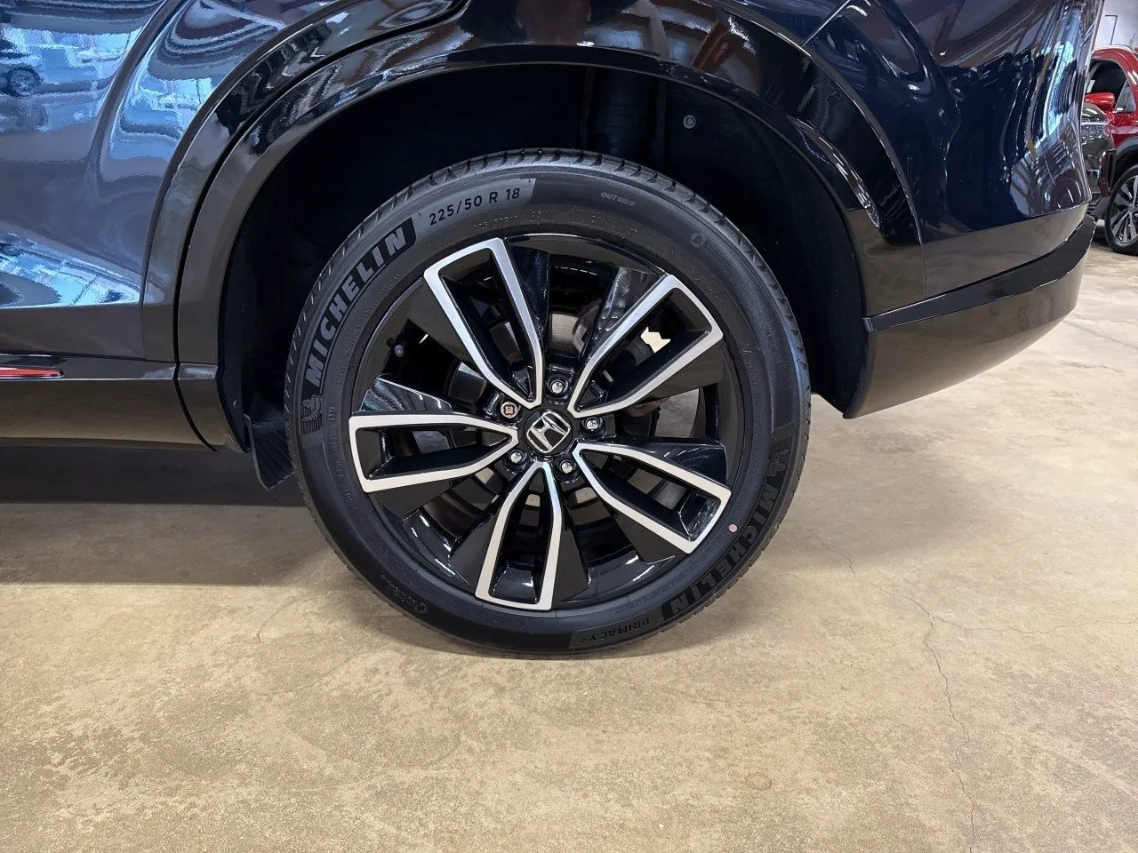 Vehicle image 15