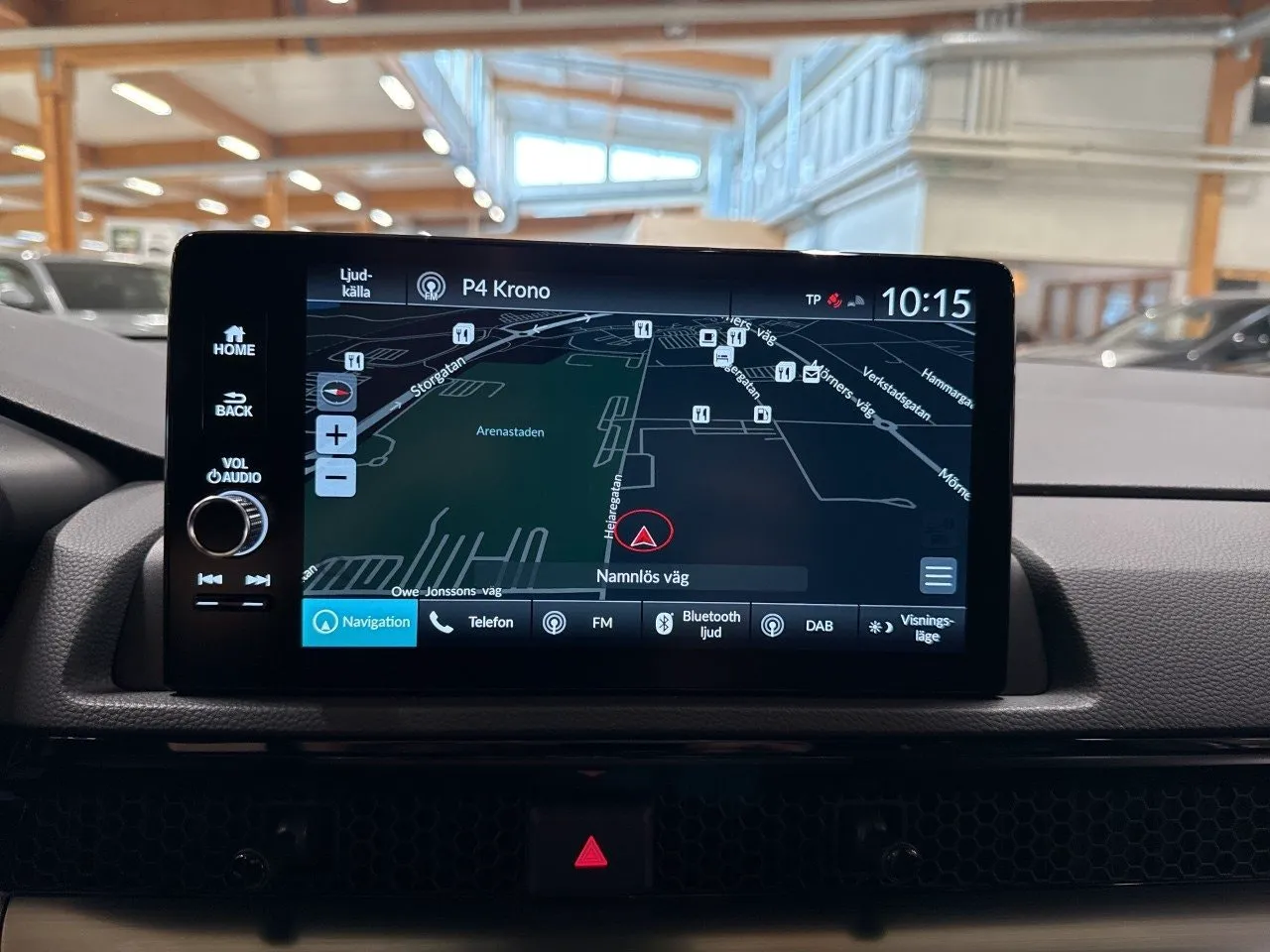 Vehicle image 10