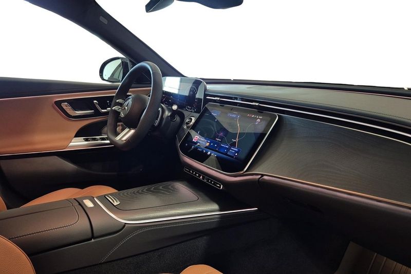 Mercedes E300 bild 10