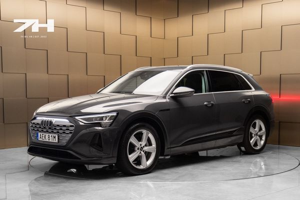 Audi Q8 e-tron 50 e-tron quattro / Drag / Luftfjädring / Backkamera - 2024