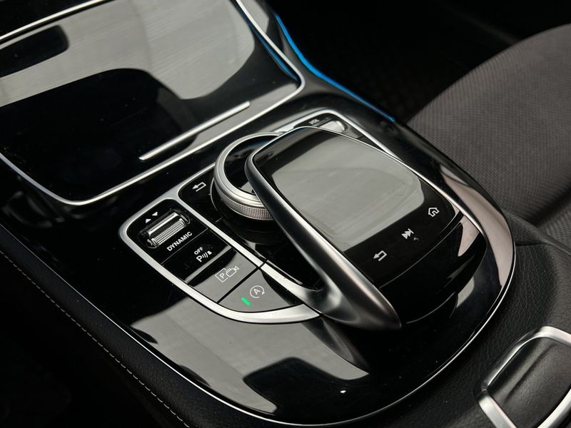Mercedes E220 bild 32