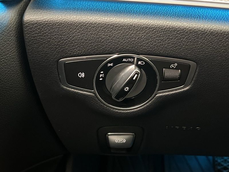Mercedes E220 bild 19