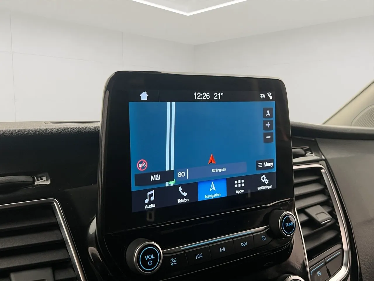 Vehicle image 21