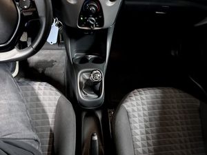 Peugeot 108 bild 13