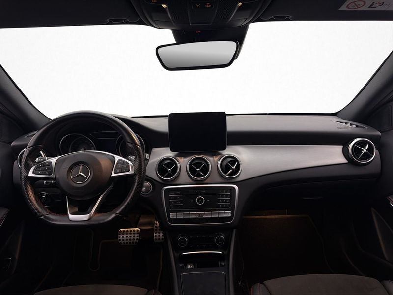 Mercedes GLA220 bild 13