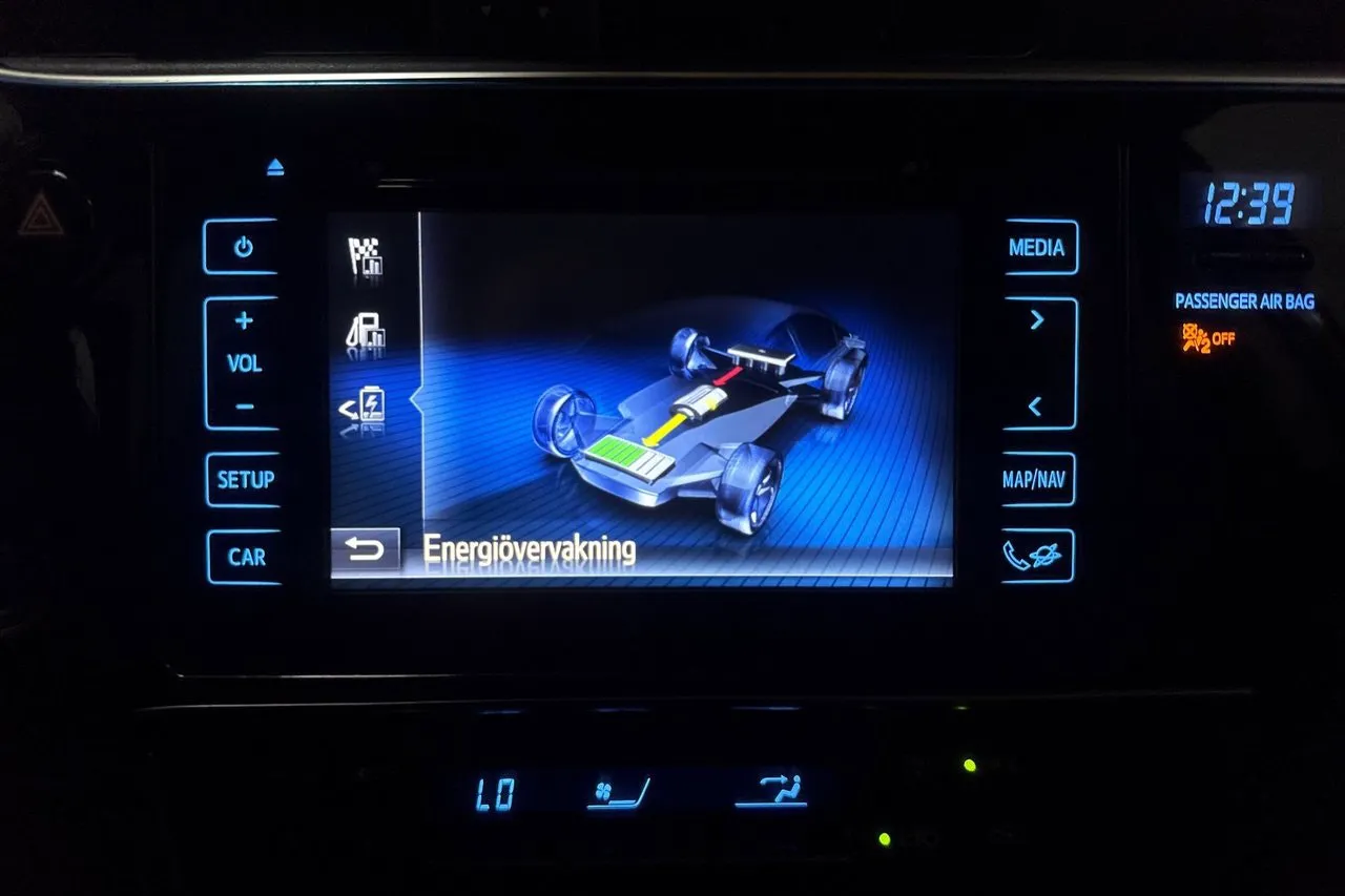 Vehicle image 21
