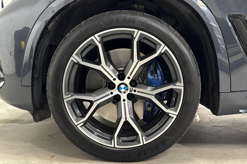 BMW X5 bild 9
