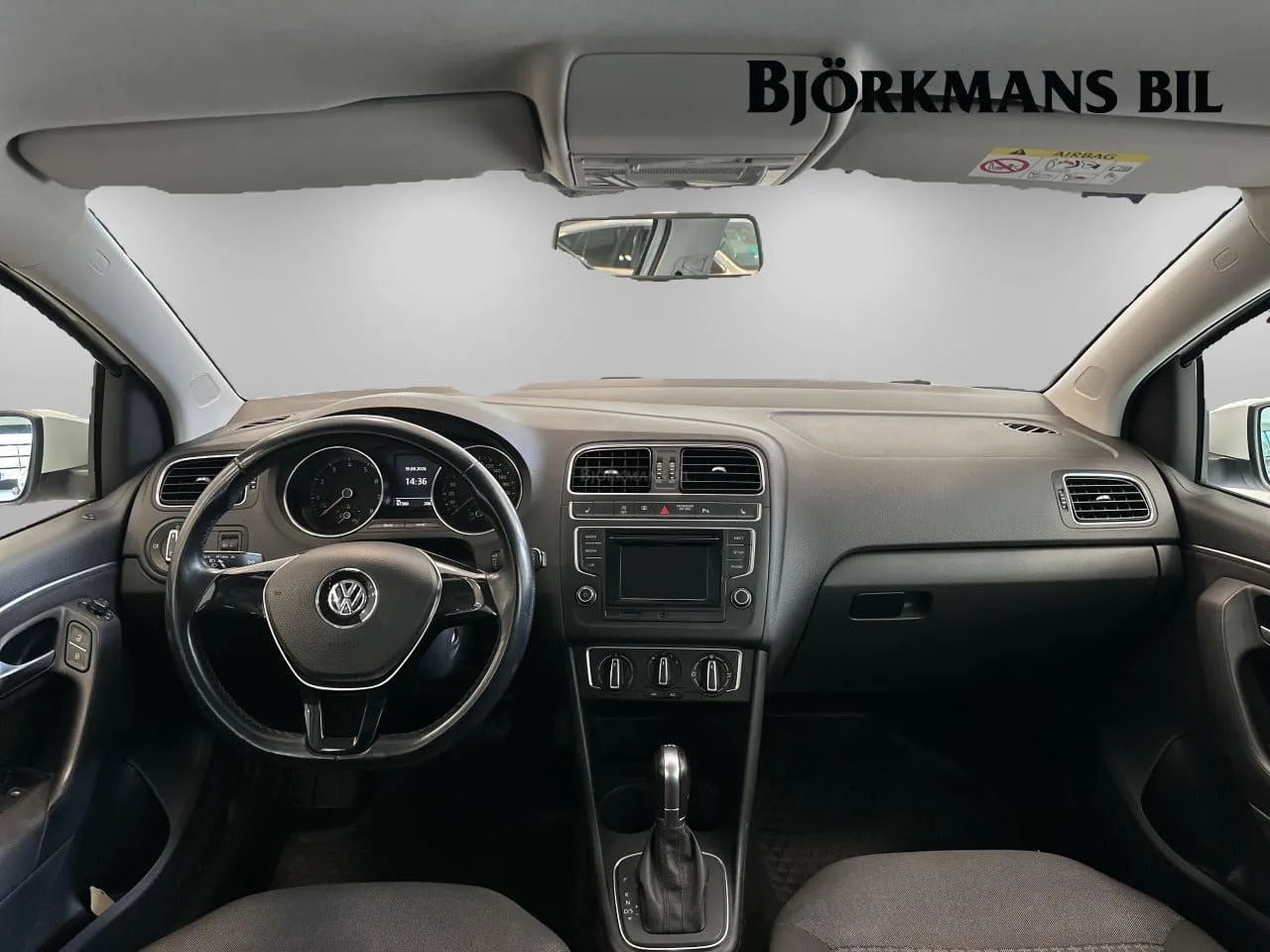 Vehicle image 6