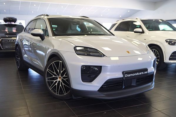 Porsche Macan 4 4 Euro 6 B-kamera BOSE Navi - 2025