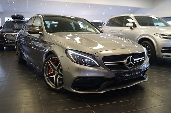 Mercedes C63 AMG S Speedshift Pono Navi B-kamera - 2015