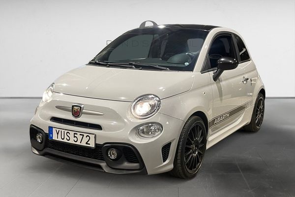 Abarth 595 1.4 T-JET 16V 145 HK NAVI CARPLAY NYSERV 7400MIL 17" - 2019