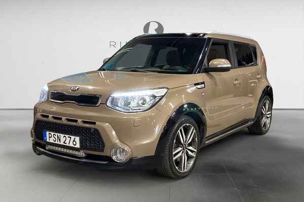 Kia Soul 1.6 GDI 132 HK GLS PANO PDC M&K 0.56L/MIL 16100MIL 18" - 2015