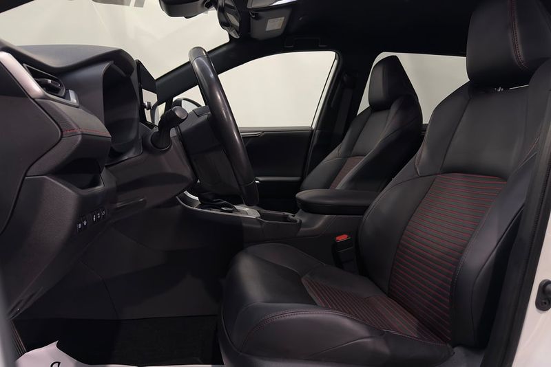 Toyota RAV4 bild 11