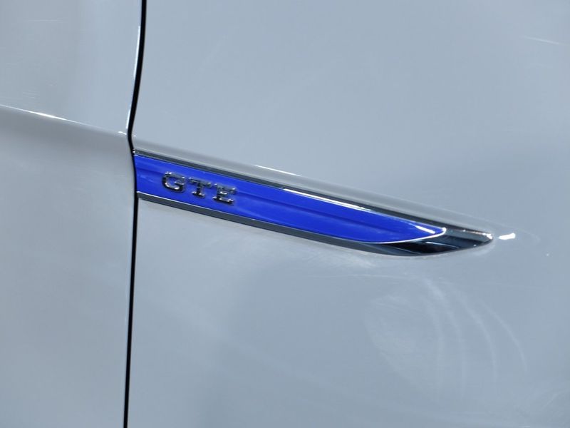 Volkswagen Passat bild 4