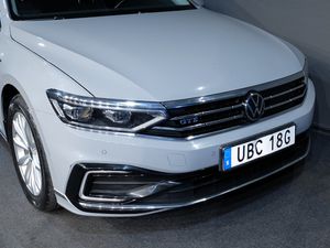 Volkswagen Passat bild 6