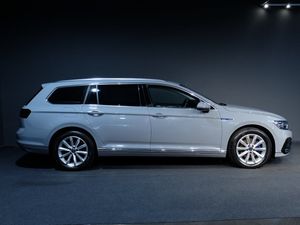 Volkswagen Passat bild 2