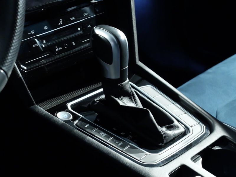Volkswagen Passat bild 11