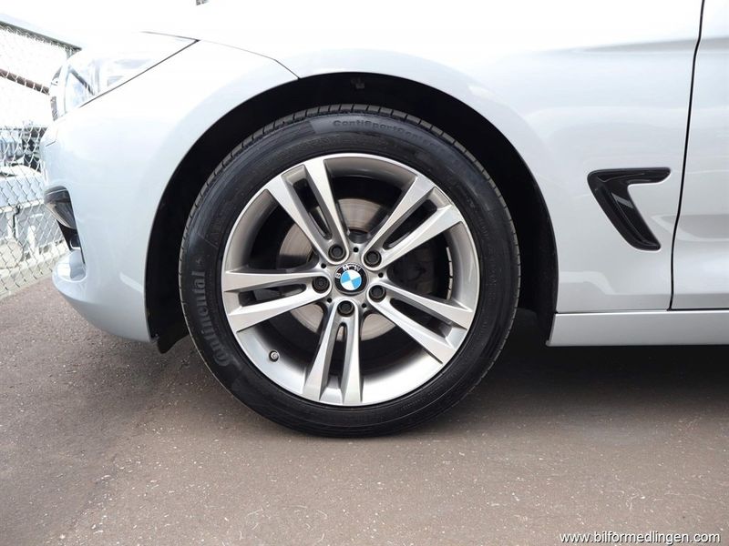 BMW 320 bild 19