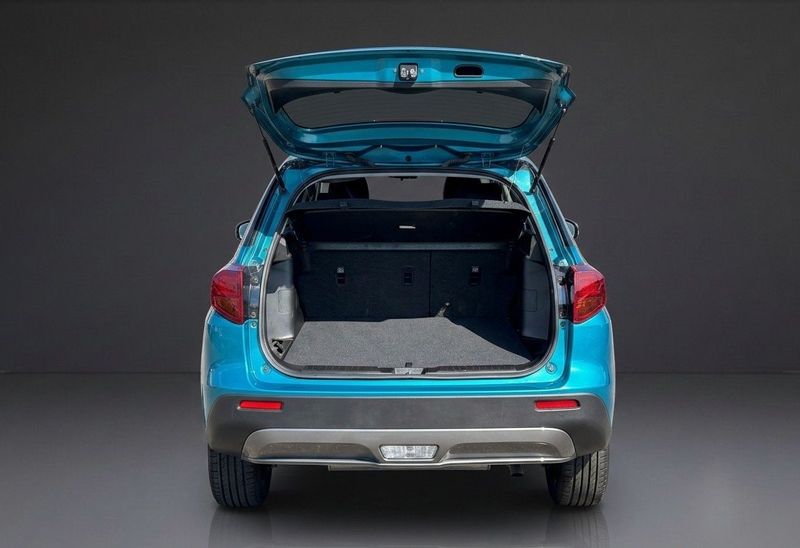 Suzuki Vitara bild 6