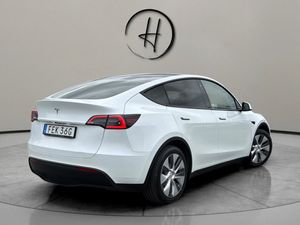 Tesla Model Y bild 5