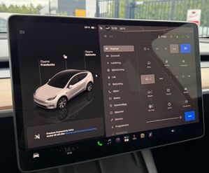 Tesla Model Y bild 20