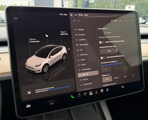 Tesla Model Y bild 29
