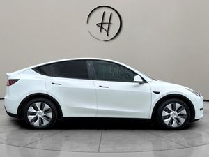 Tesla Model Y bild 7