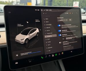 Tesla Model Y bild 30