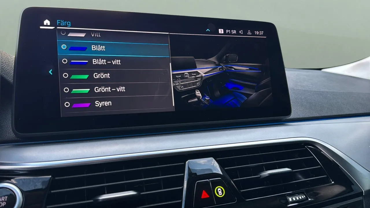 Vehicle image 21