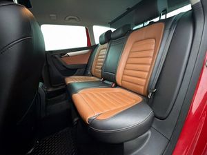 Volkswagen Passat bild 17