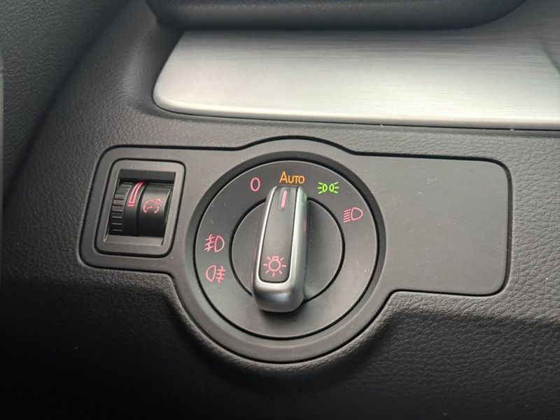 Volkswagen Passat bild 26