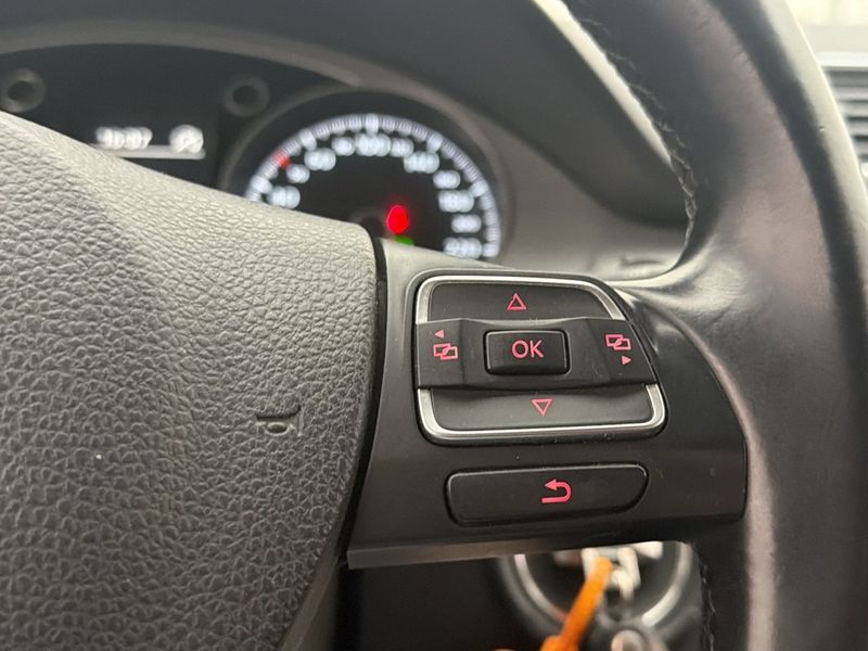 Volkswagen Passat bild 21