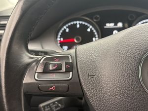 Volkswagen Passat bild 20