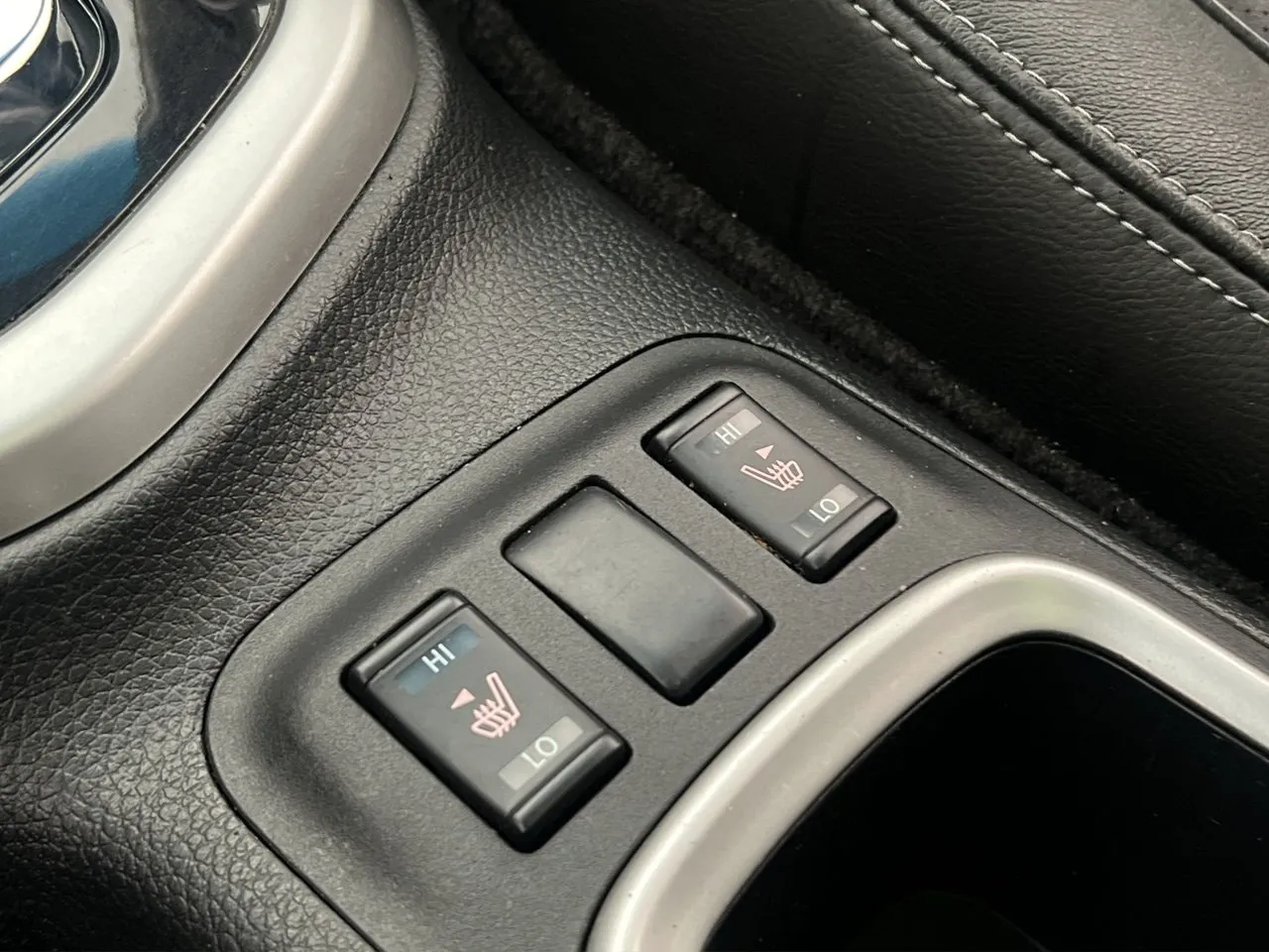 Vehicle image 28