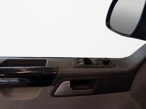 Volkswagen Caravelle bild 11