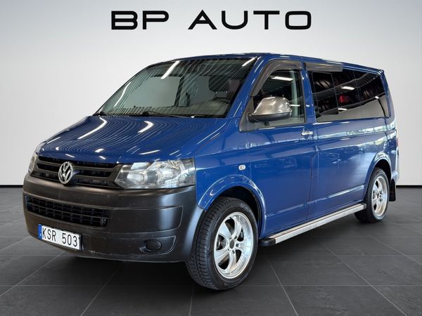 Volkswagen Caravelle 2.0 TDI 4Motion Trendline 9-sits Drag Nyservad - 2011