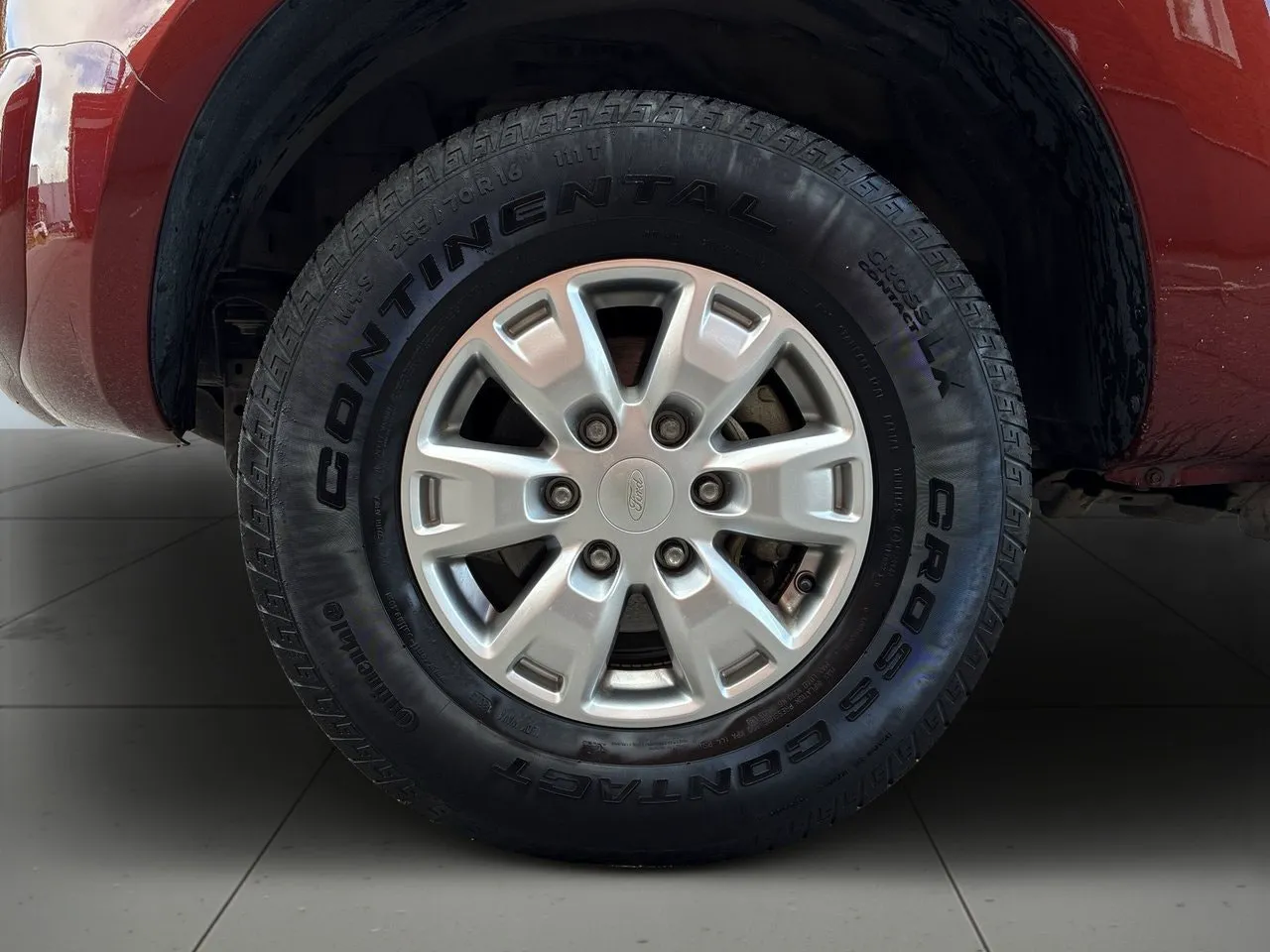 Vehicle image 13