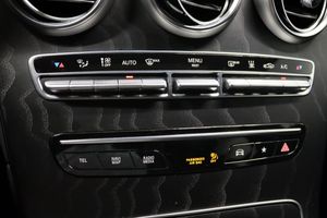 Mercedes GLC300 bild 17