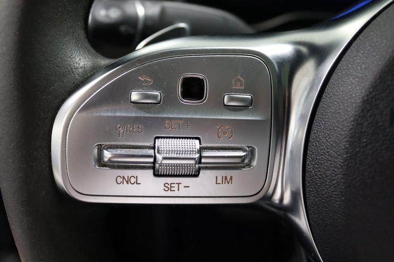 Mercedes GLC300 bild 20