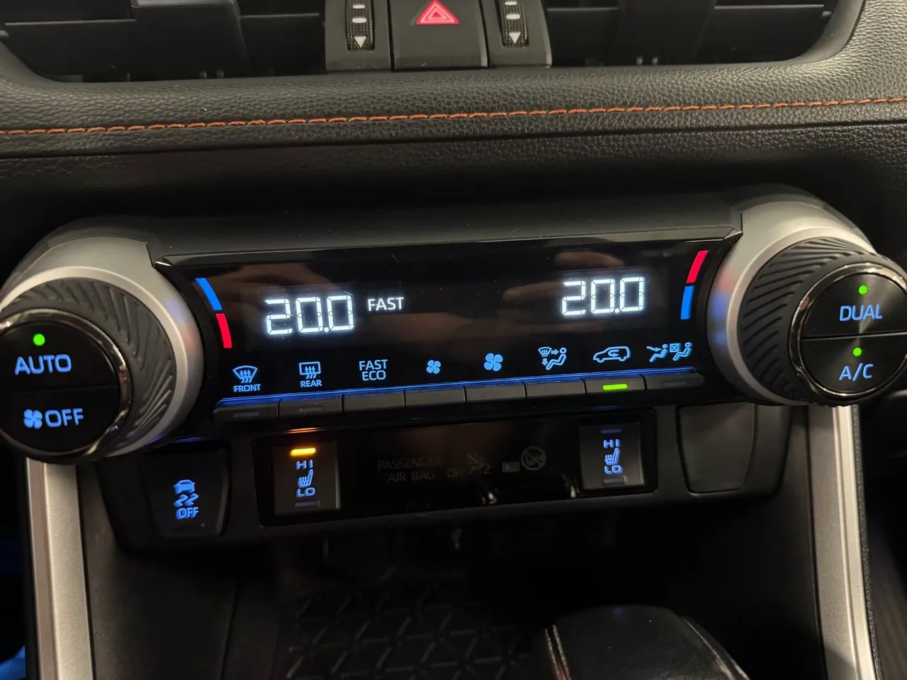 Vehicle image 22