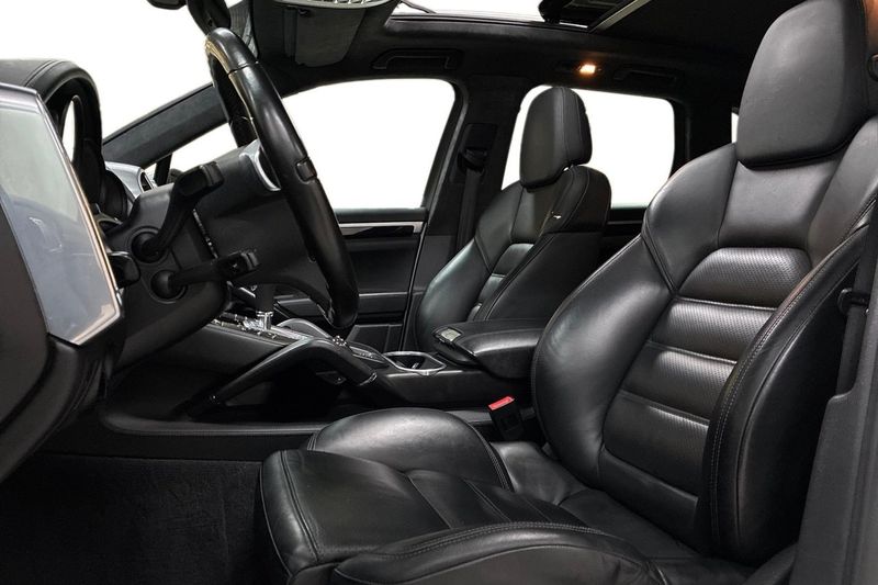 Porsche Cayenne bild 13