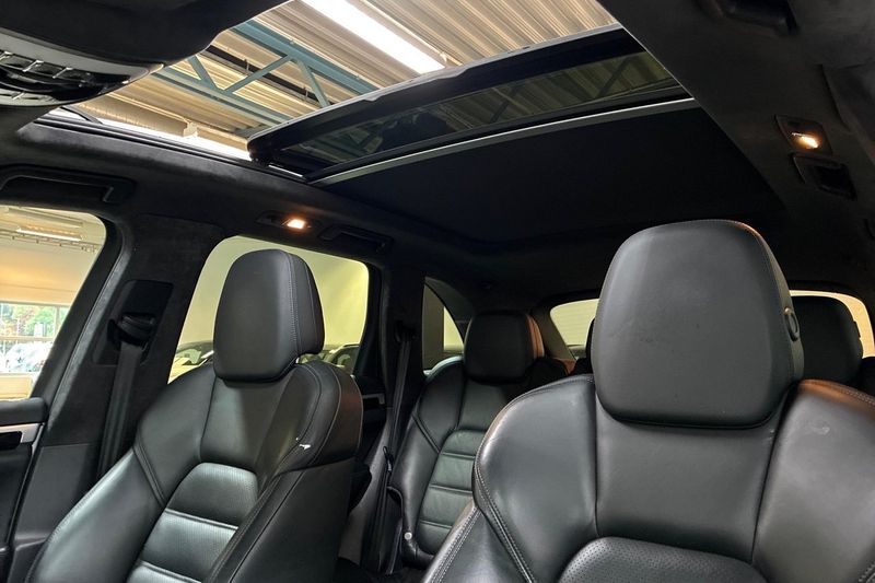 Porsche Cayenne bild 18