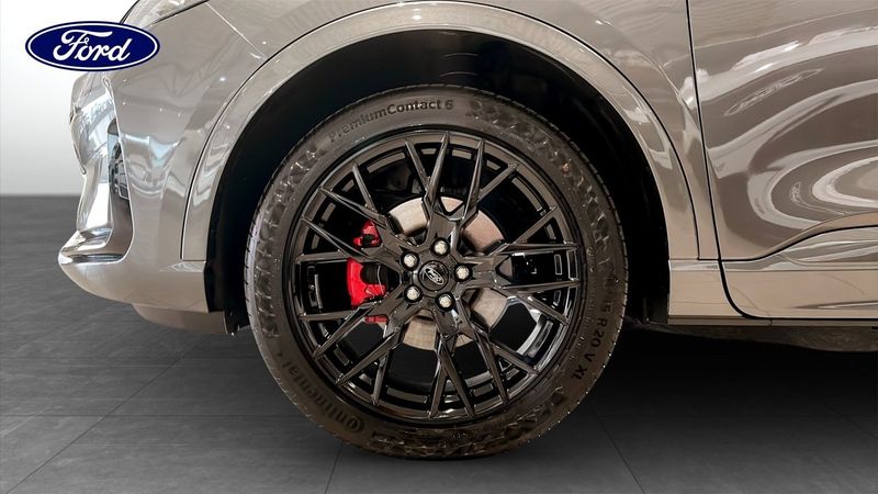 Ford Kuga bild 9