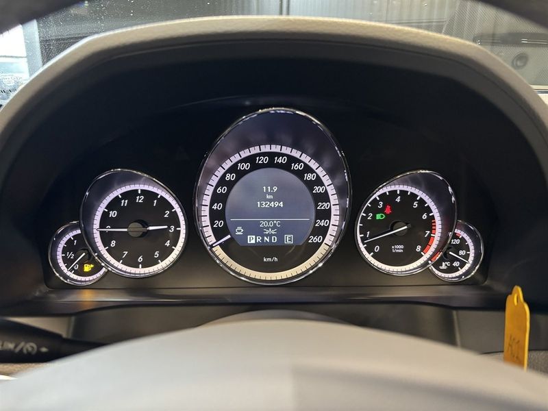 Mercedes E350 bild 12