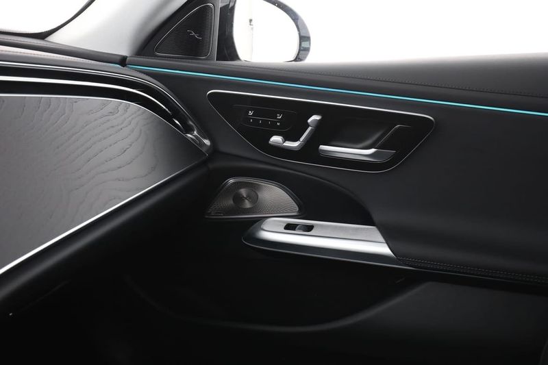 Mercedes E300 bild 31