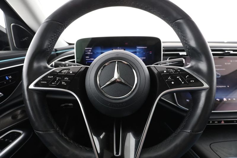 Mercedes E300 bild 19