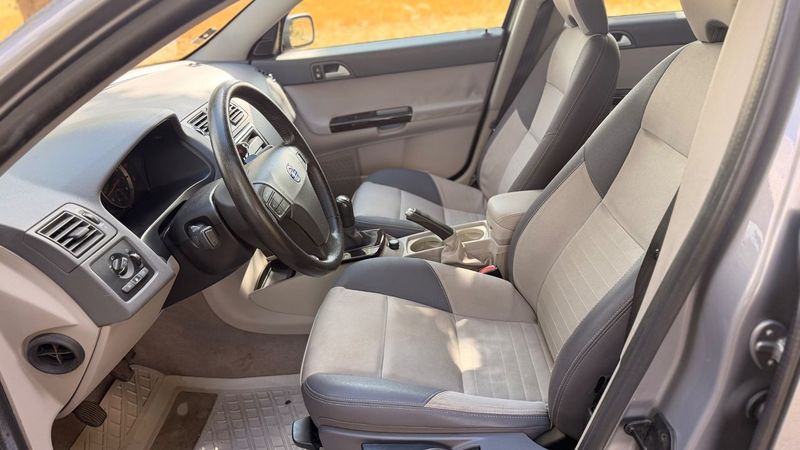 Volvo S40 bild 10